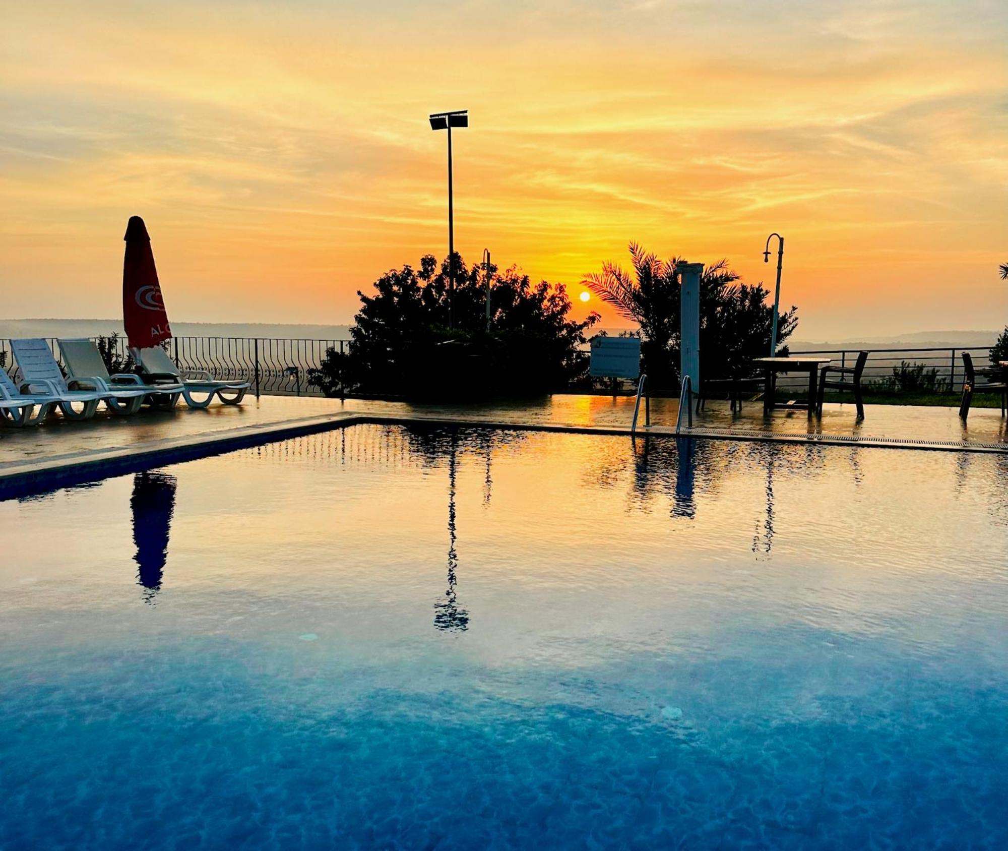 פמגוסטה Celebi Garden Hotel - Cittaslow Retreat מראה חיצוני תמונה