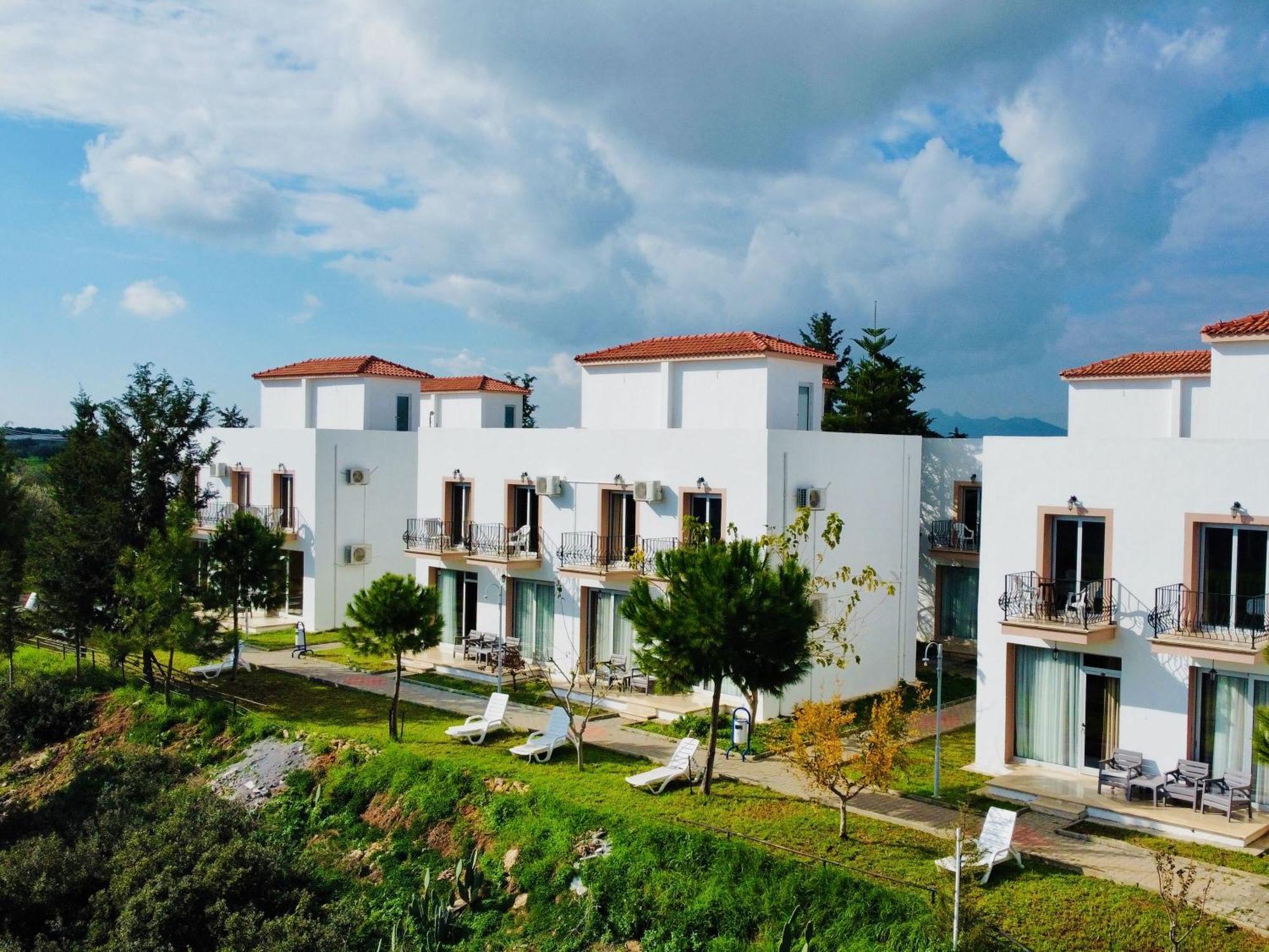 פמגוסטה Celebi Garden Hotel - Cittaslow Retreat מראה חיצוני תמונה