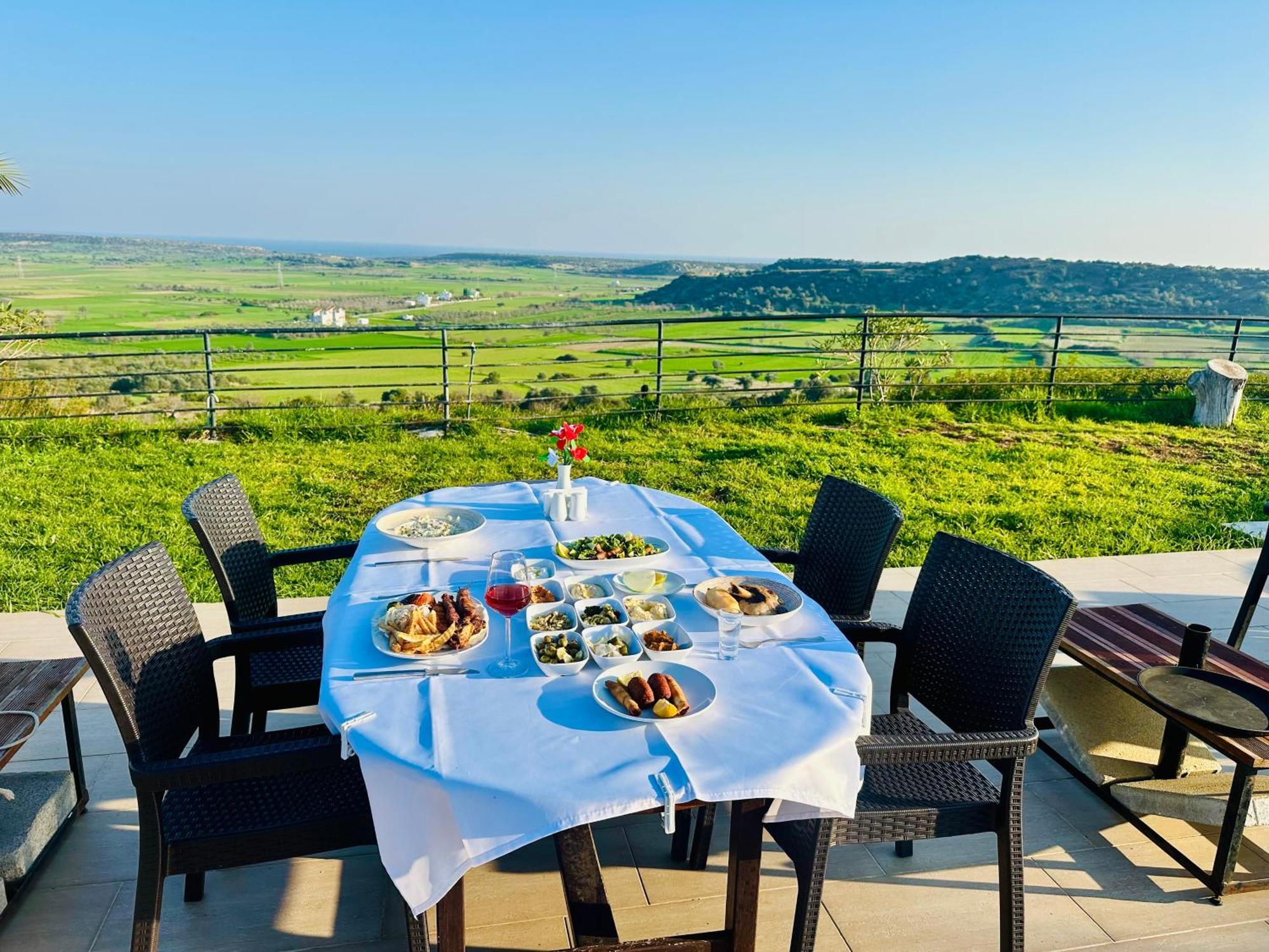 פמגוסטה Celebi Garden Hotel - Cittaslow Retreat מראה חיצוני תמונה