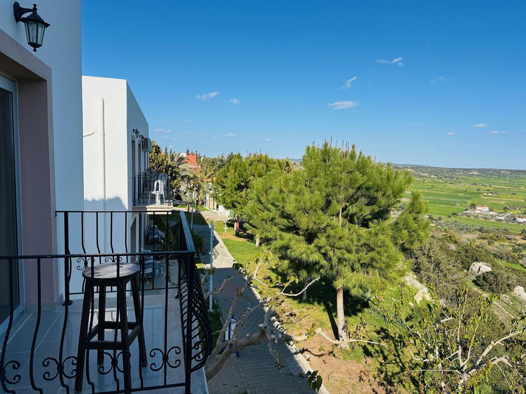 פמגוסטה Celebi Garden Hotel - Cittaslow Retreat מראה חיצוני תמונה